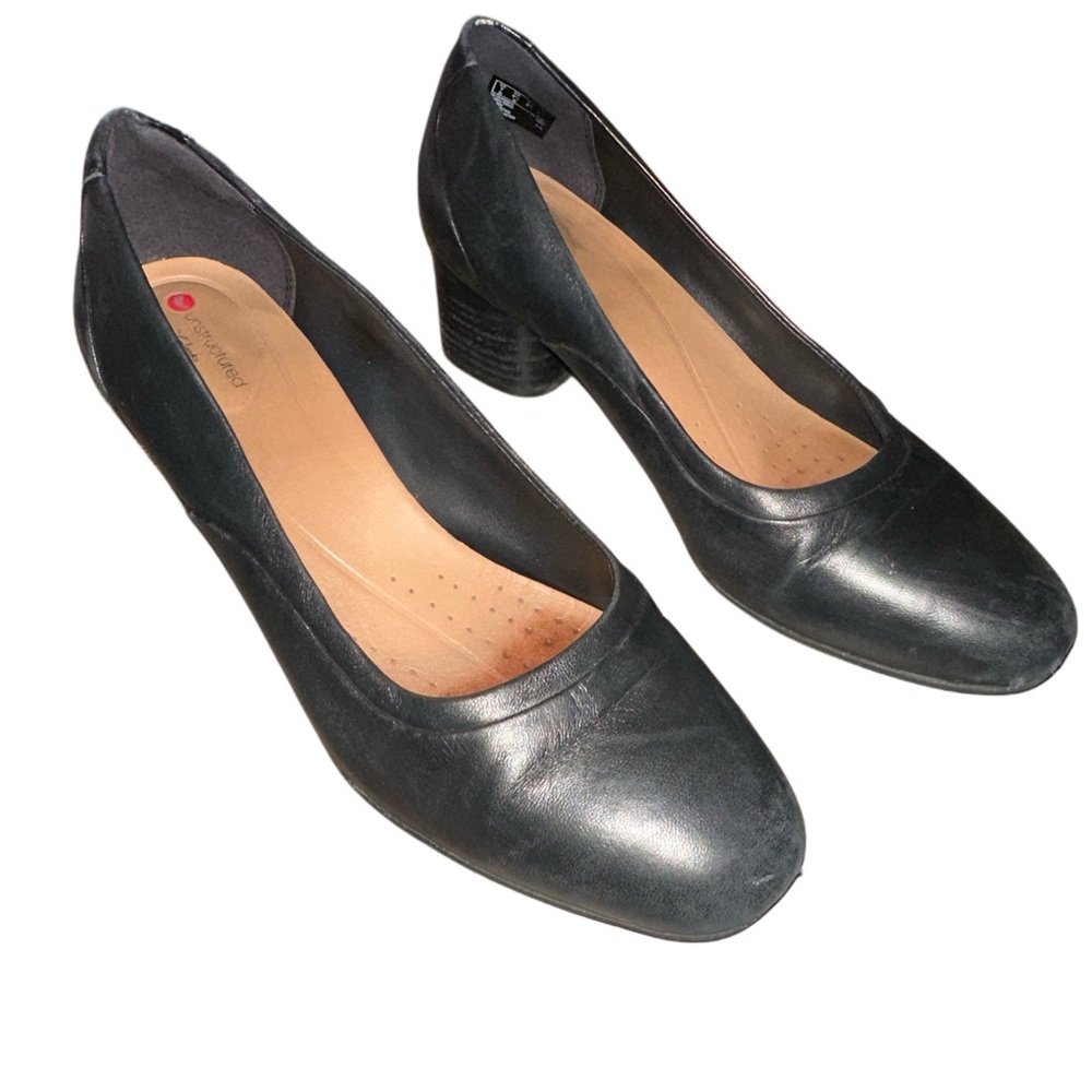 CLARKS Unstructured Cosmo Women's Leather Pumps